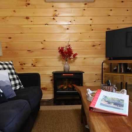 Cabin At The Cove At Watauga Lake บัทเลอร์ ภายนอก รูปภาพ