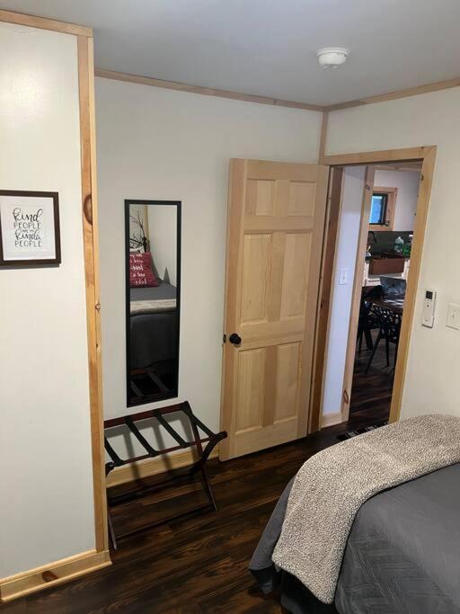 Cabin At The Cove At Watauga Lake บัทเลอร์ ภายนอก รูปภาพ