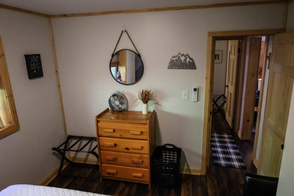 Cabin At The Cove At Watauga Lake บัทเลอร์ ภายนอก รูปภาพ